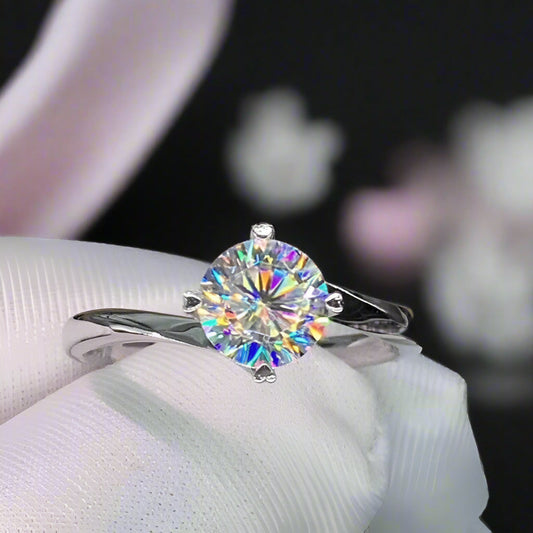 1.0 Ct VVS Diamond Engagement Ring
