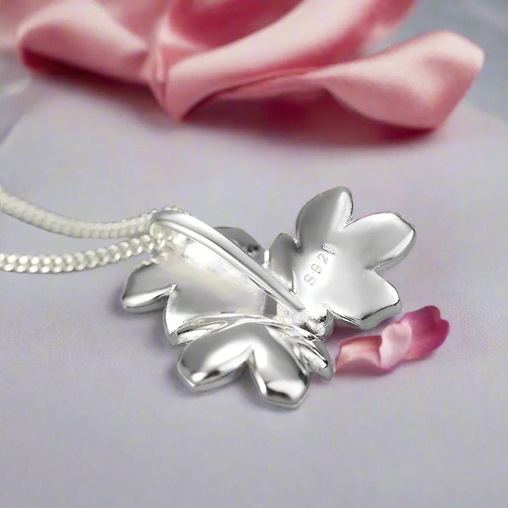 Elegant Forget-Me-Not Flower Necklace