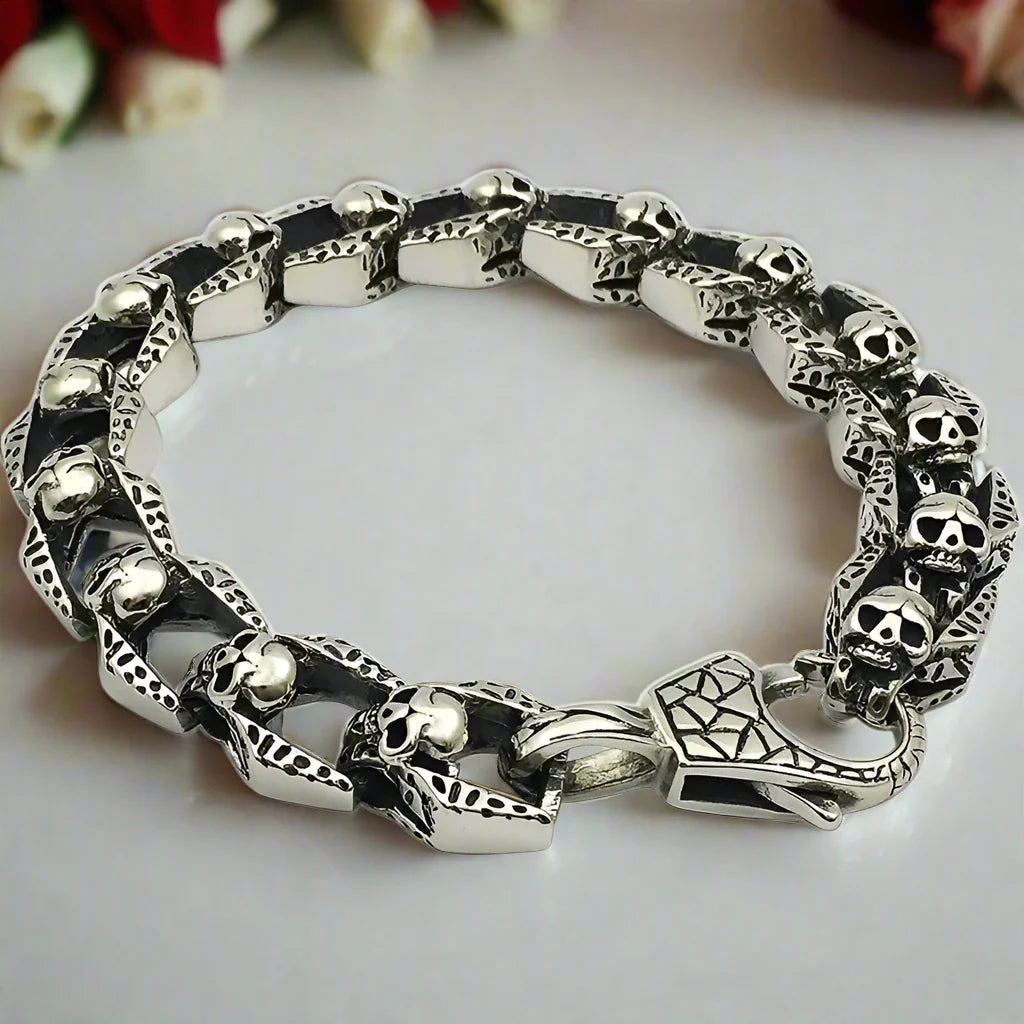 Vintage Dominant Punk Skull Bracelet
