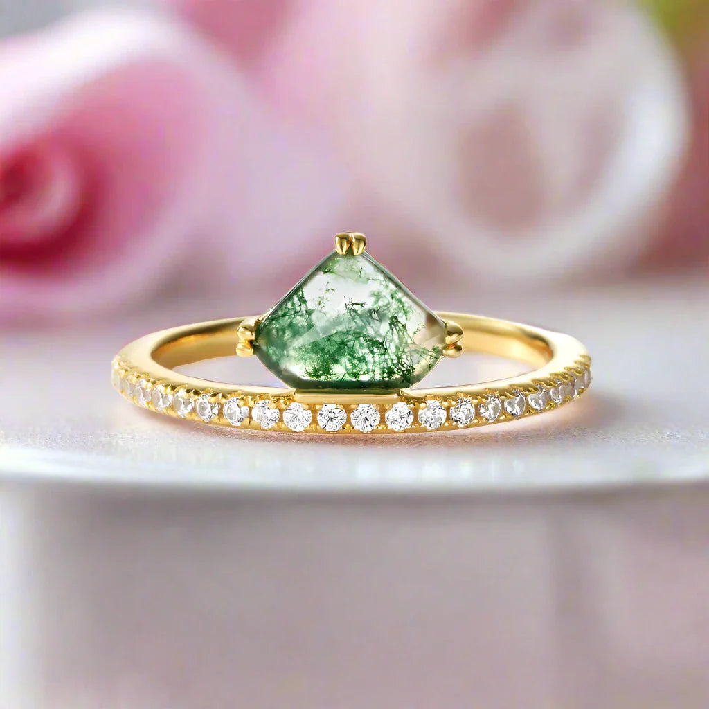 Vintage Natural Moss Agate Engagement Ring