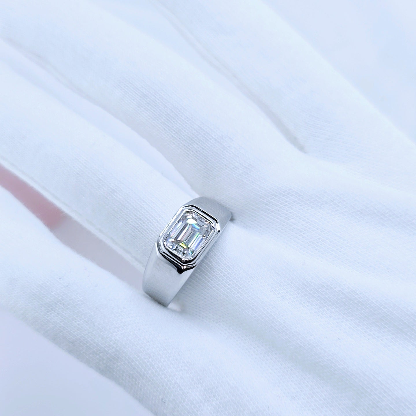 2.0 Ct Emerald-cut Diamond Men's Ring