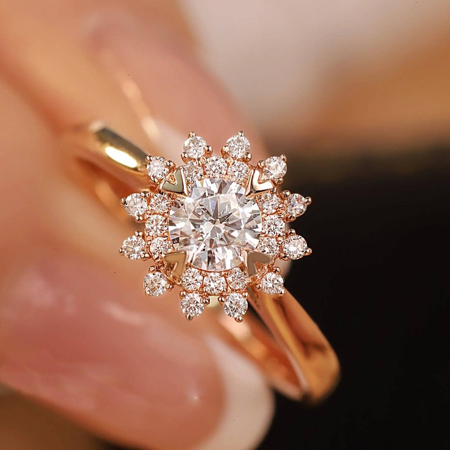 18k Art Deco Round Cut Diamond Sunflower Engagement Ring