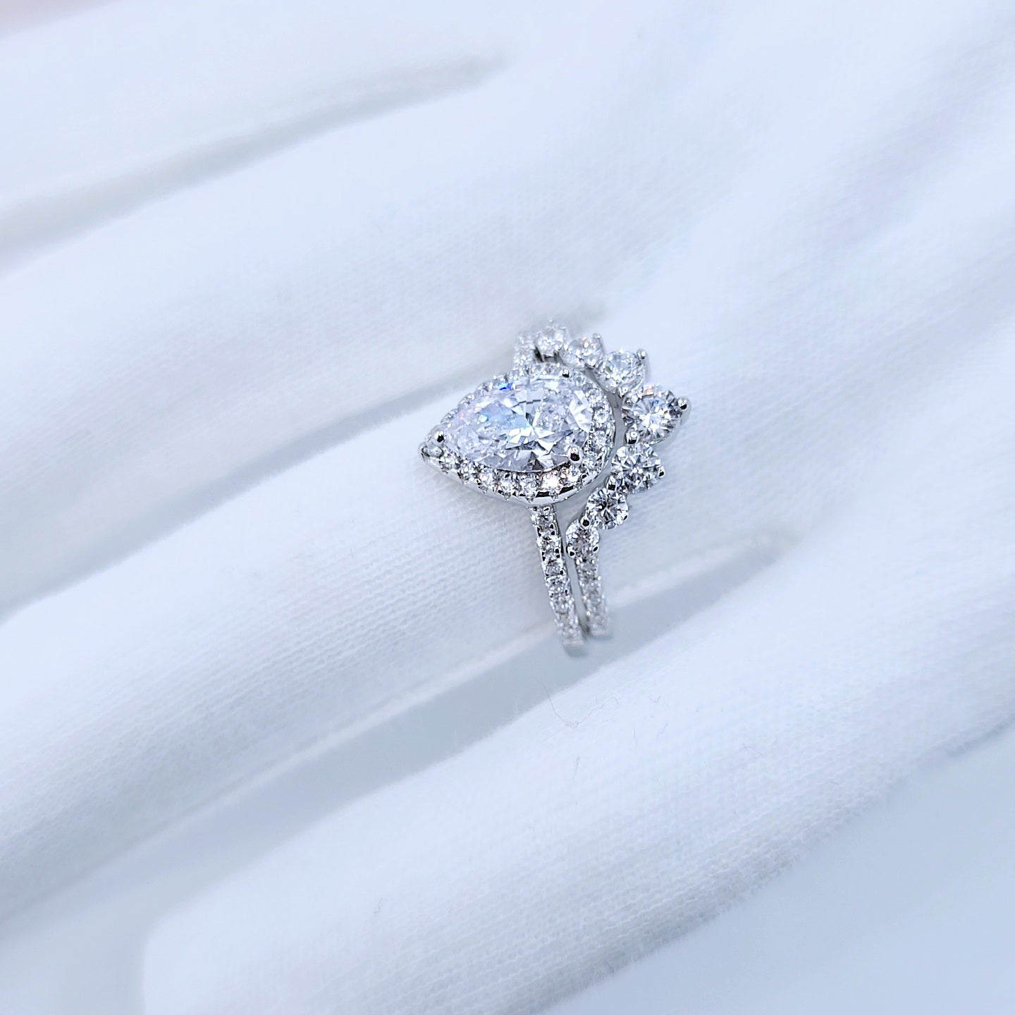 VIP 2.7Ct Halo Pear Cut Moissanite Engagement Ring Set