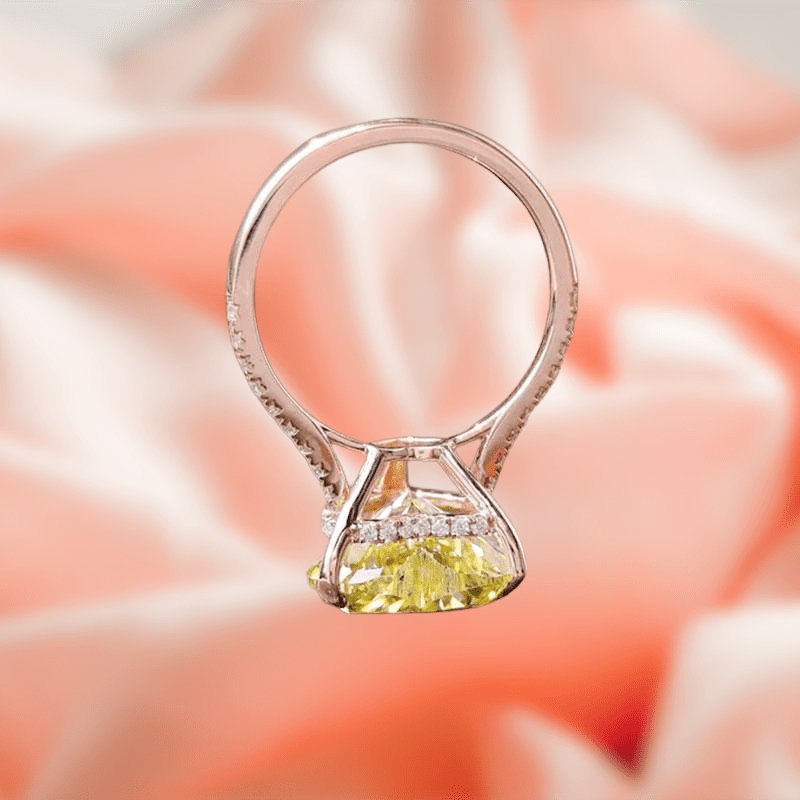 VIP JJ 6.0ct Heart Cut 18k Yellow Gold Yellow Moissanite Engagement Ring (Aftersale Service)