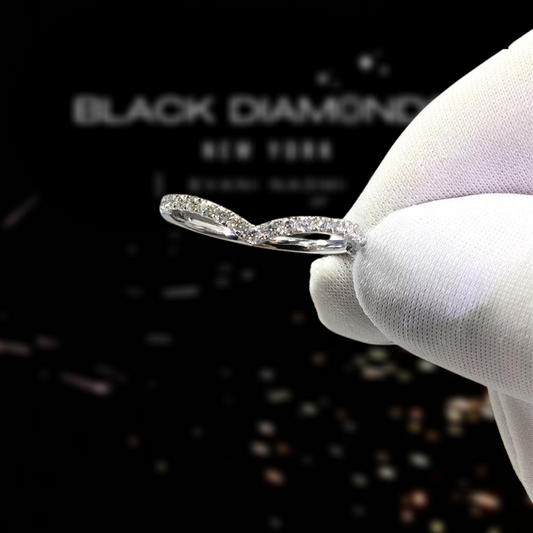 0.2 Ct Diamond Cupid's Arrow Ring