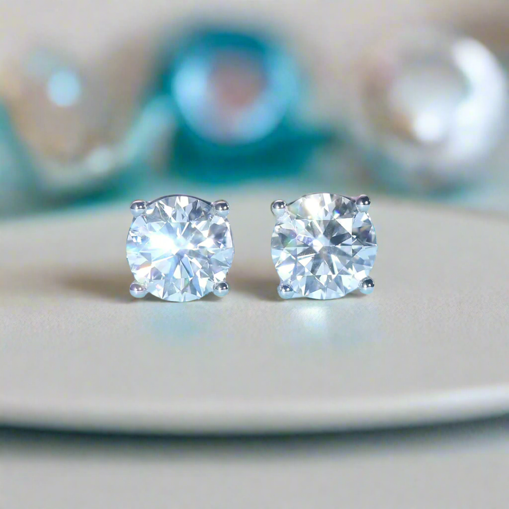14k White Gold 1.0 Ct Round Lab Grown Diamond Stud Earrings