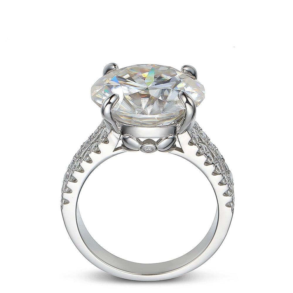 Classic 10 Ct Diamond Wedding Ring