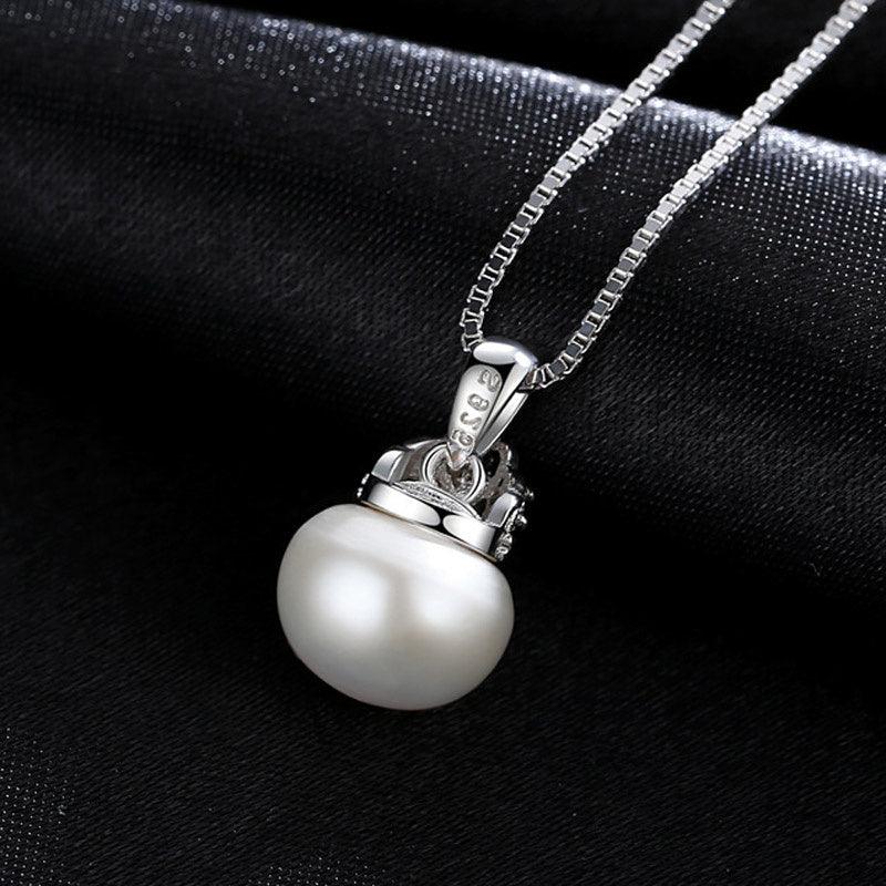 Cute Heart Crown Fresh Water Pearl Pendant Necklace