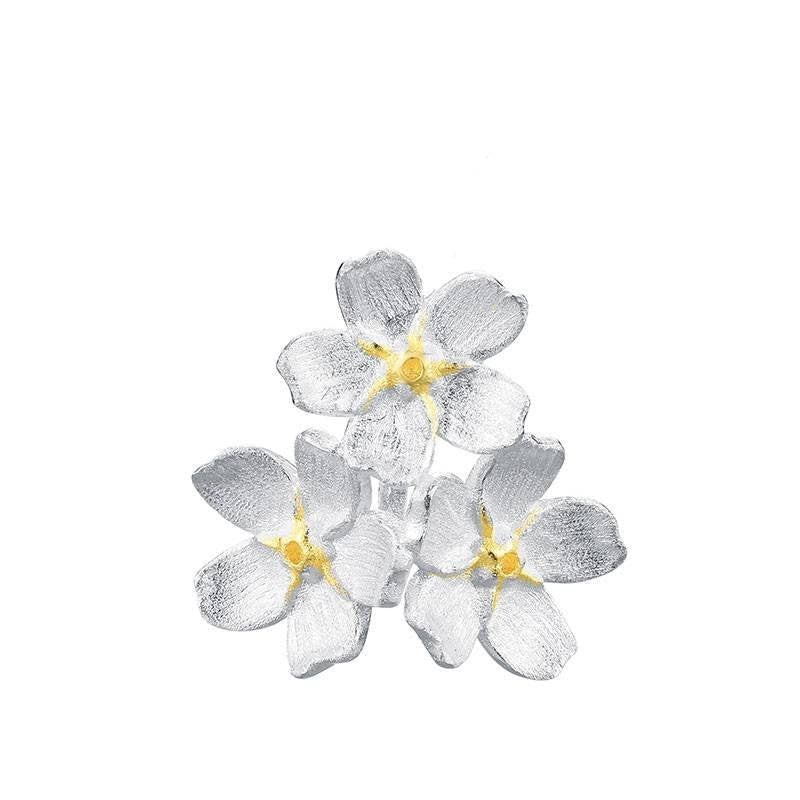 Elegant Forget-Me-Not Flower Necklace