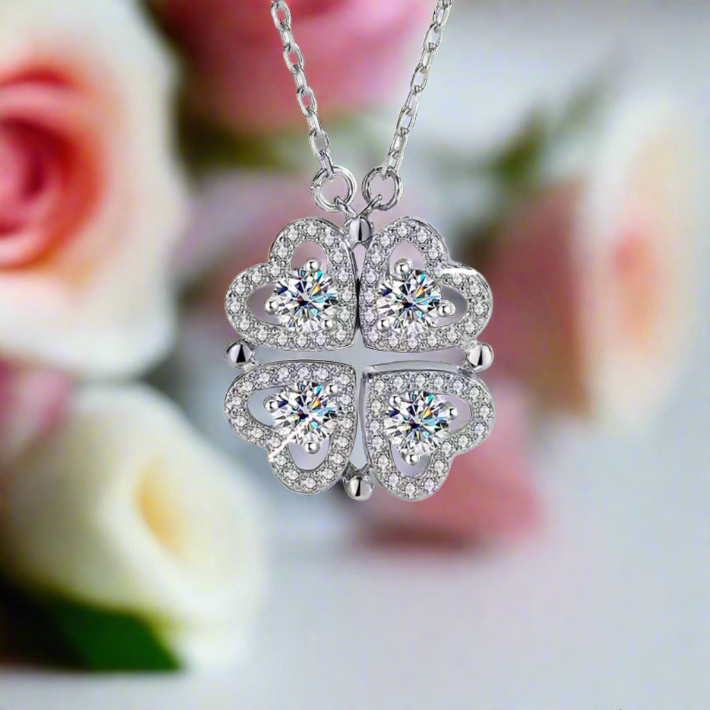 Clover-Heart Change Necklace