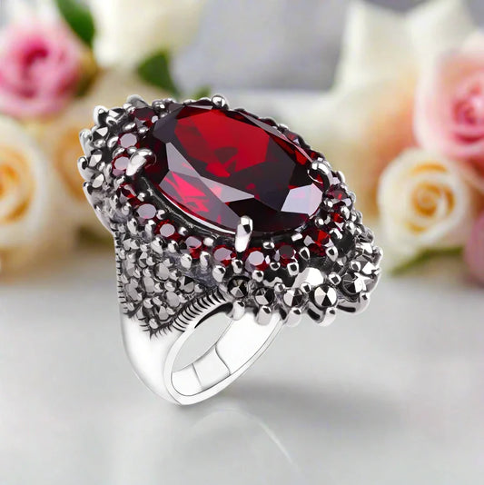 Classic Oval-cut Red Garnet Ring