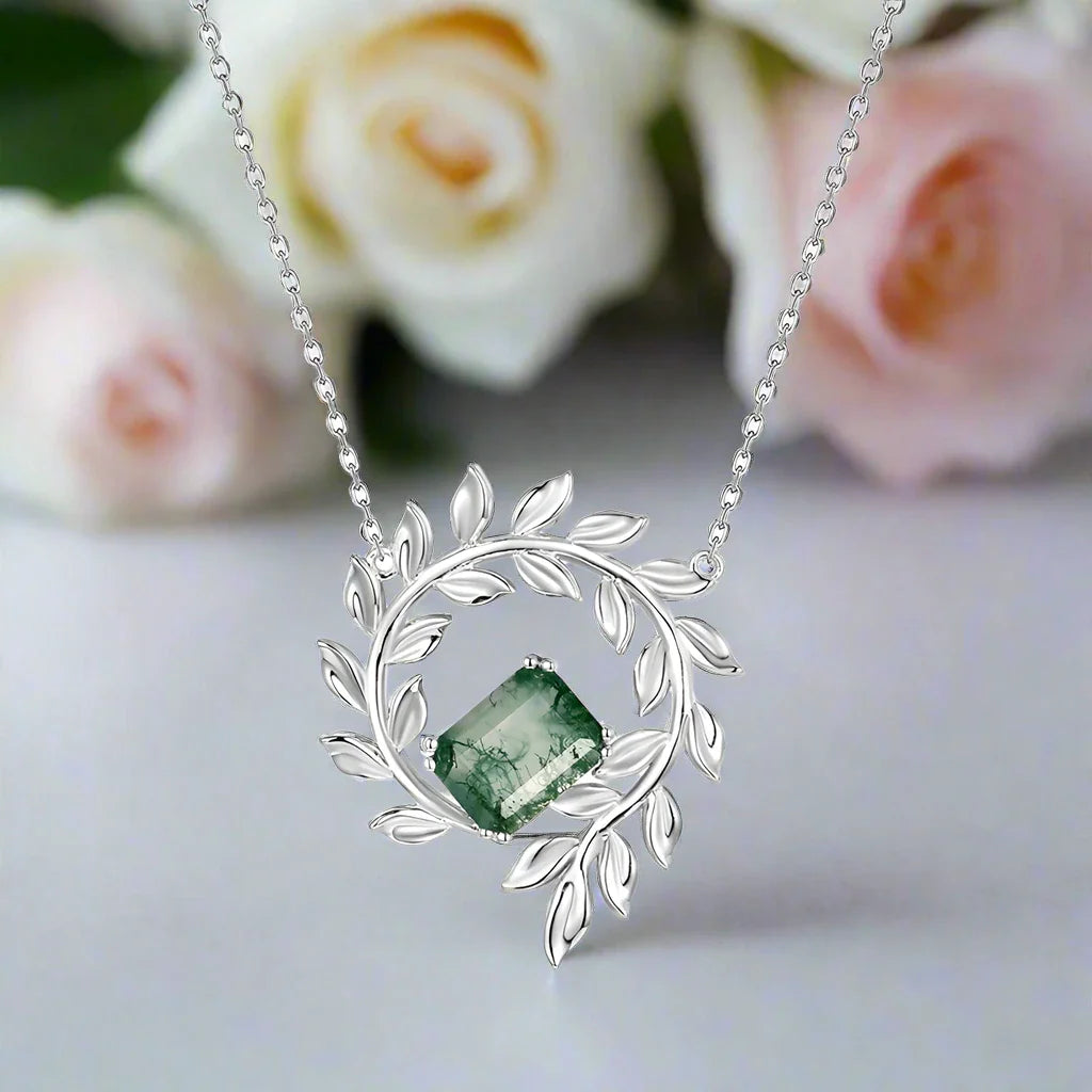 June Birthstone Natural Moss Agate Circle Leaves Necklace