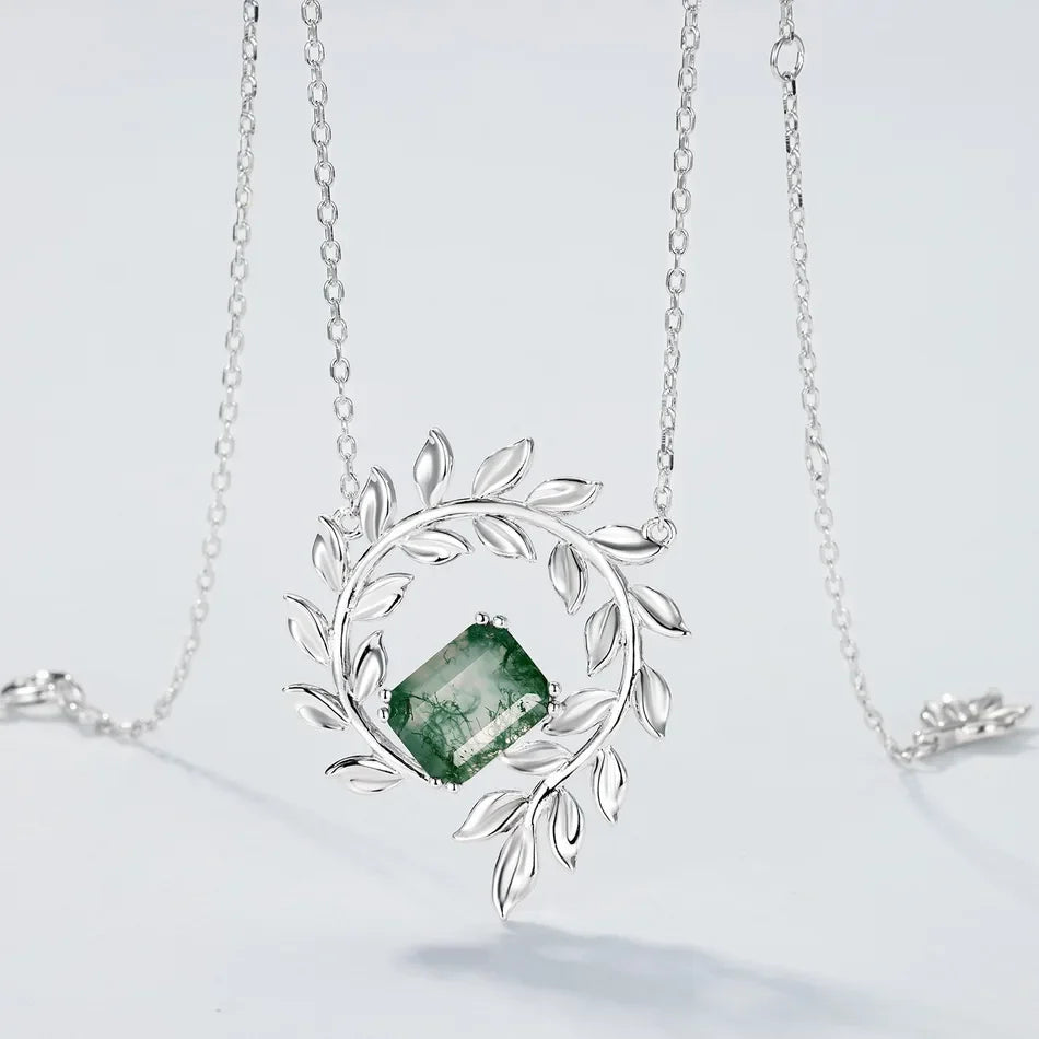 June Birthstone Natural Moss Agate Circle Leaves Necklace