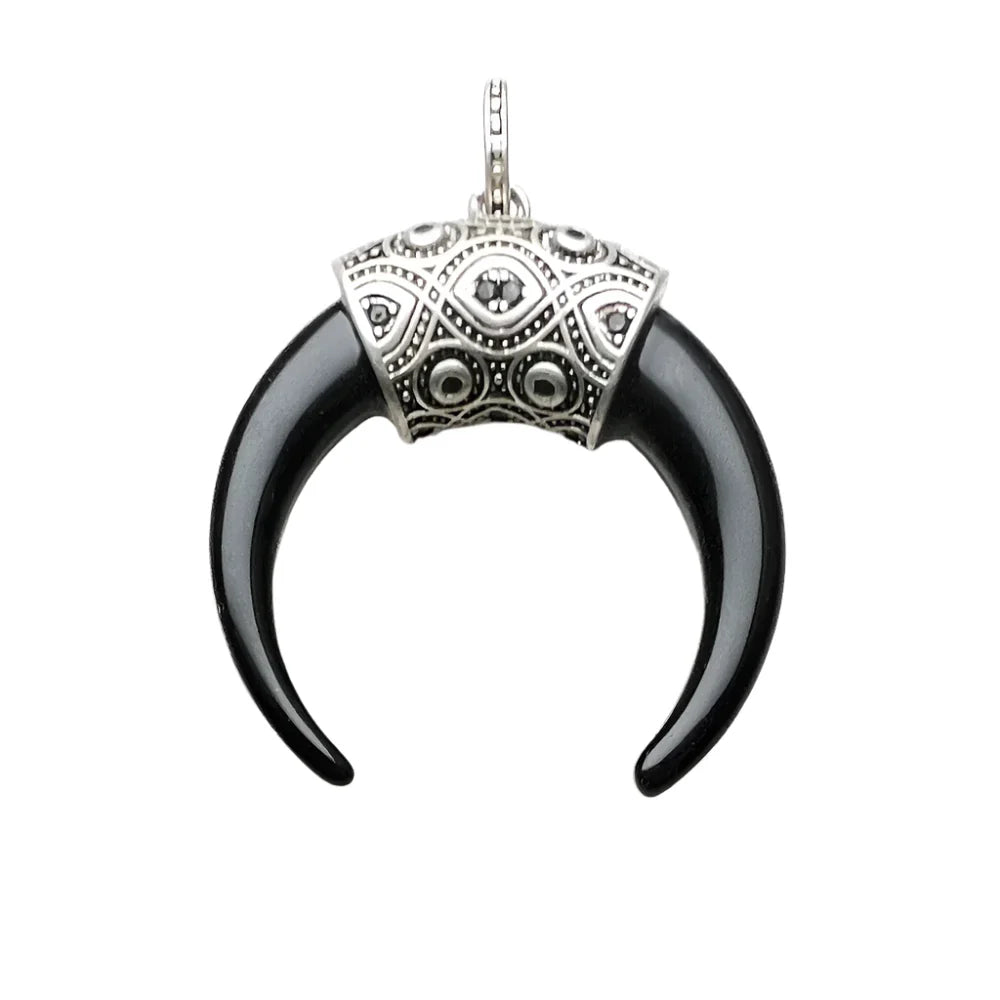 Maori Tiger Tooth Ethnic Punk Pendant