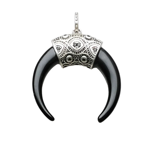 Maori Tiger Tooth Ethnic Punk Pendant