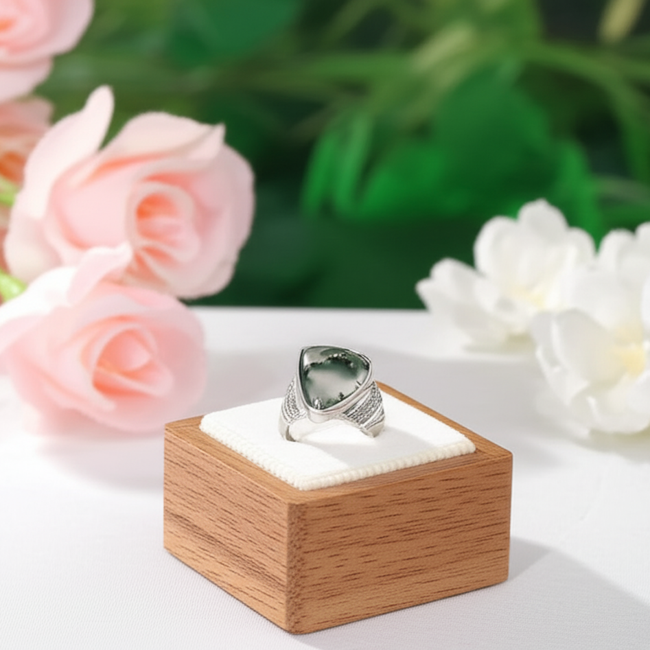 Moss Agate Vintage Style Ring