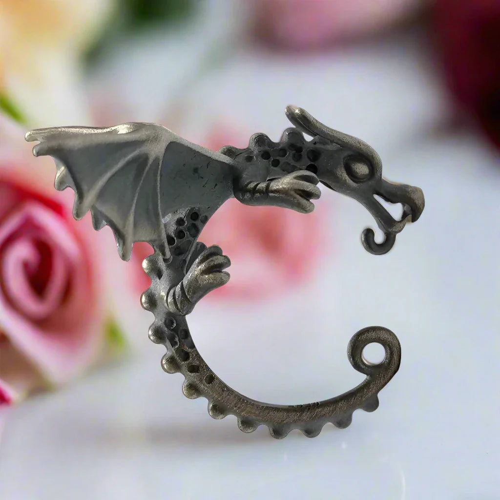 One Piece Retro Dragon Ear Clip