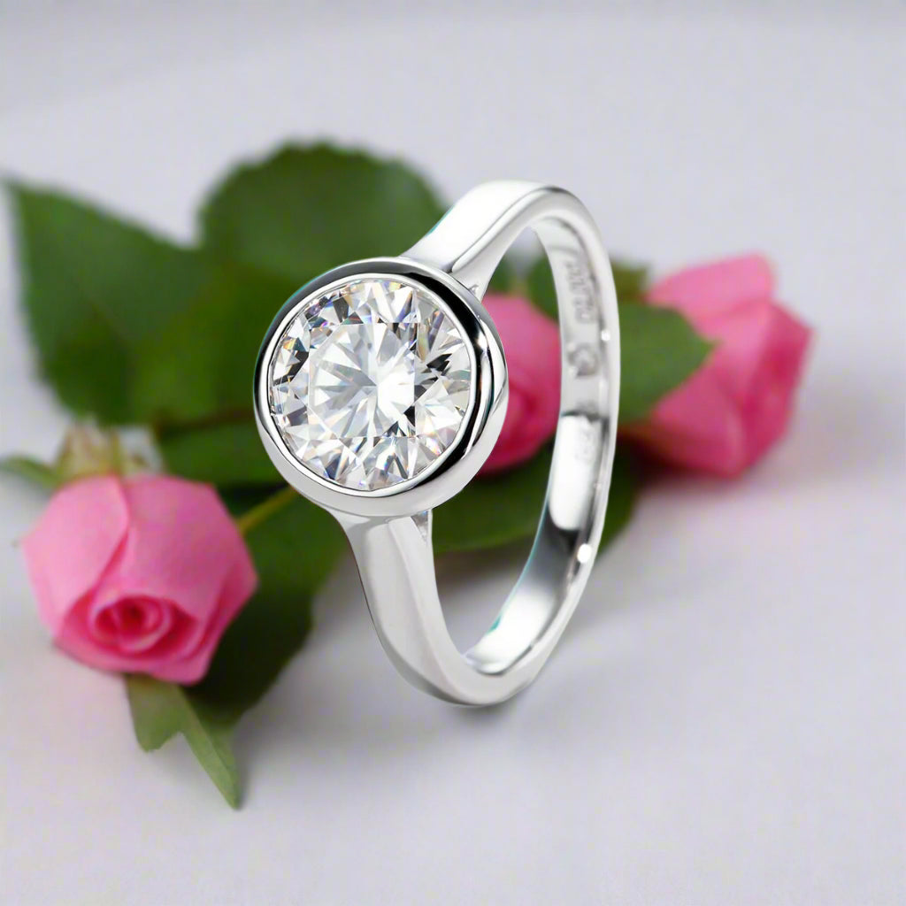 Round Cut Diamond Bezel Engagement Ring (Aftersale Service)