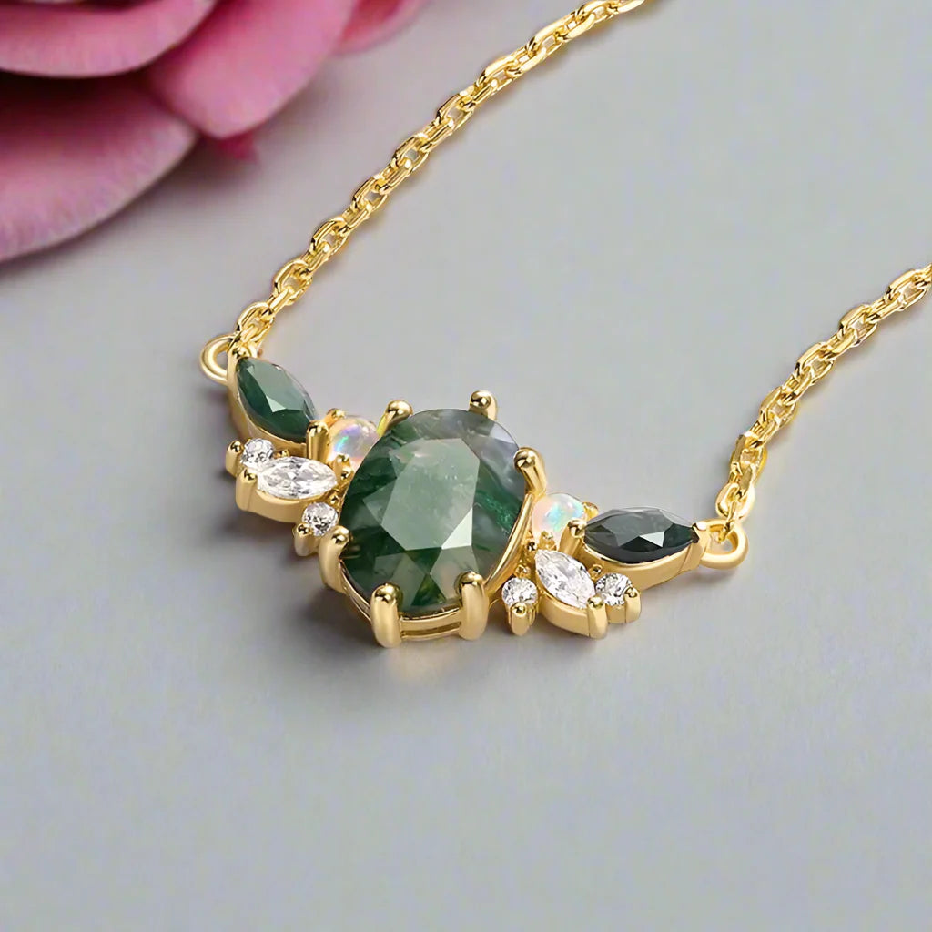 Aquatic Green Moss Agate Clavicle Necklace