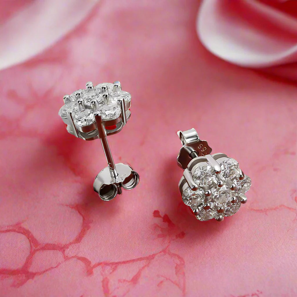 1.4 Ctw Round Cut Diamond Stud Earrings