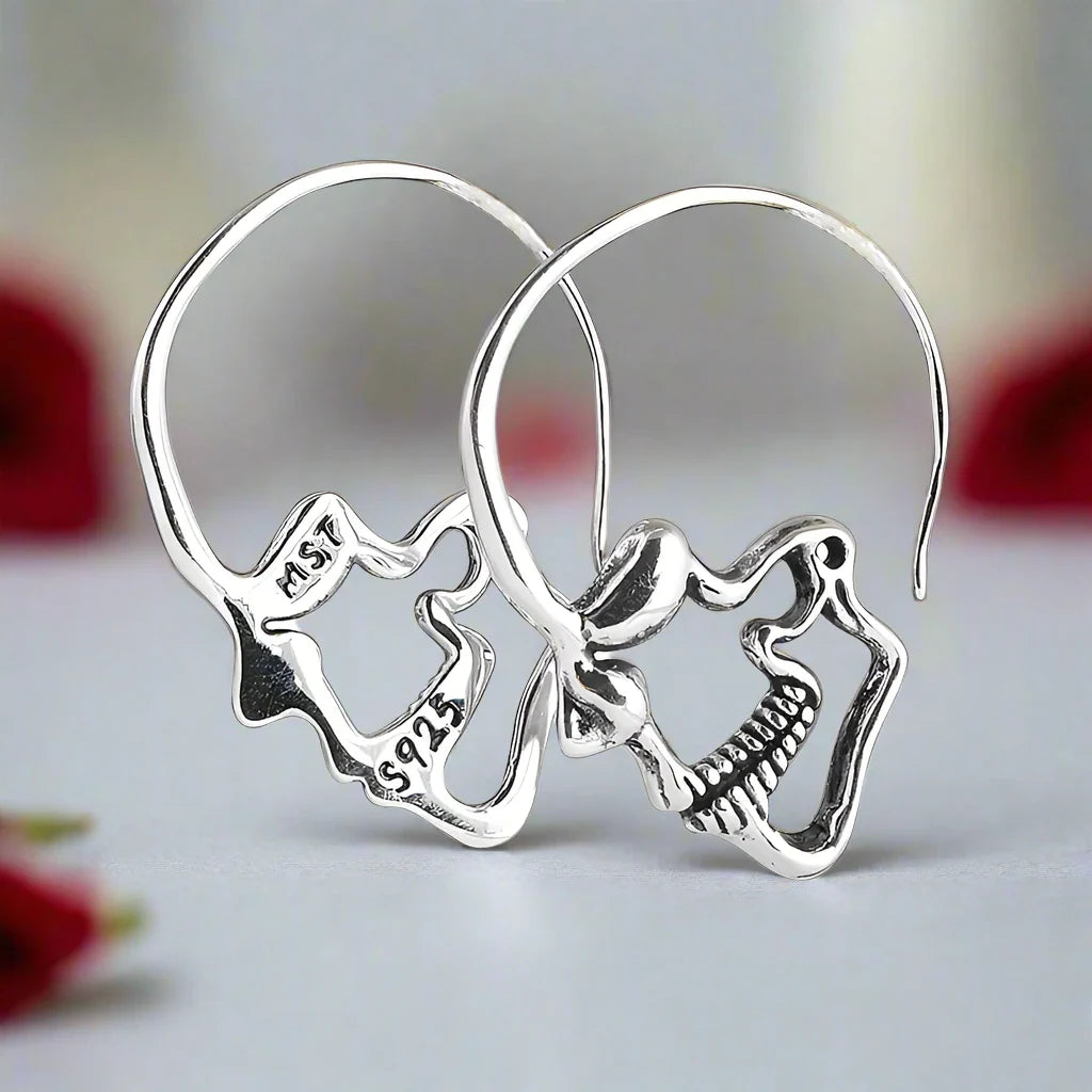 Retro Creative Elegant Skull Head Earrings