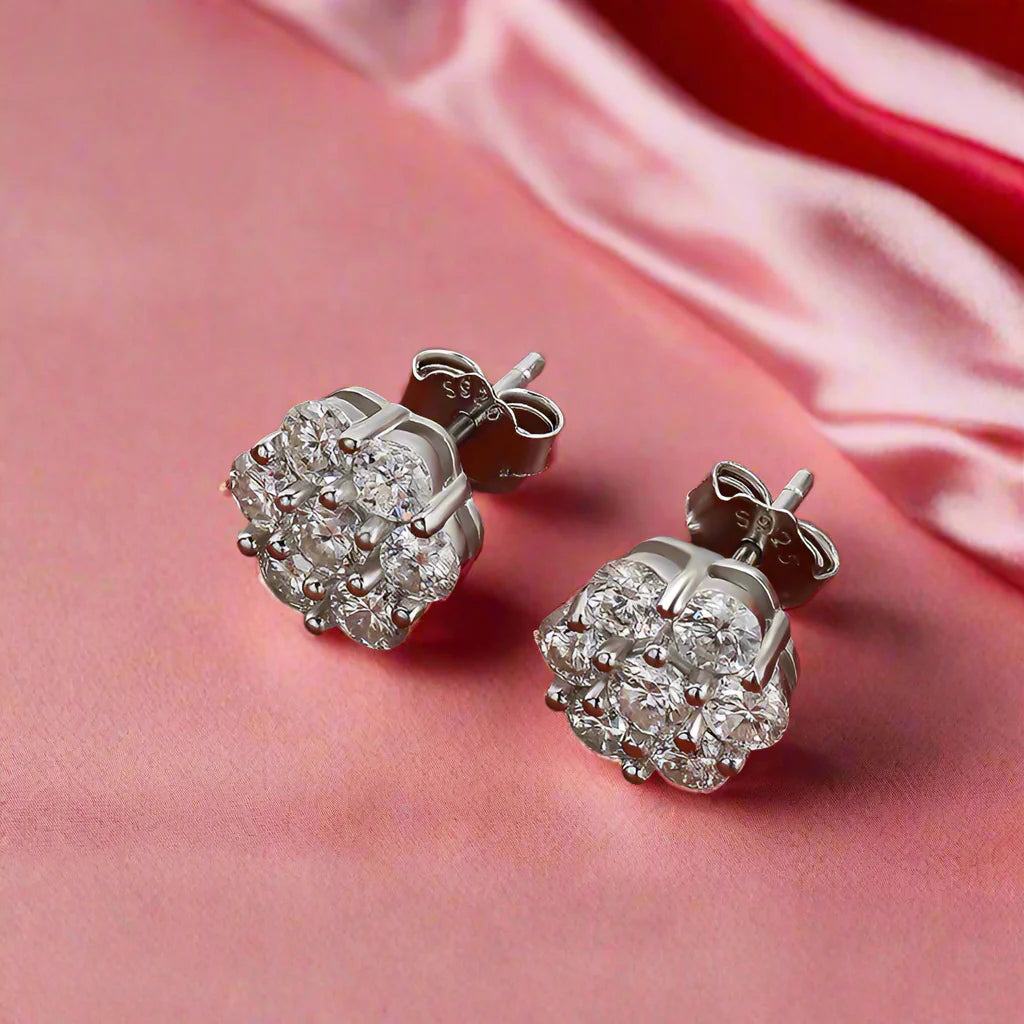 1.4 Ctw Round Cut Diamond Stud Earrings
