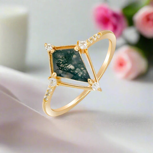 Vintage Style Kite Cut Natural Moss Agate Engagement Ring