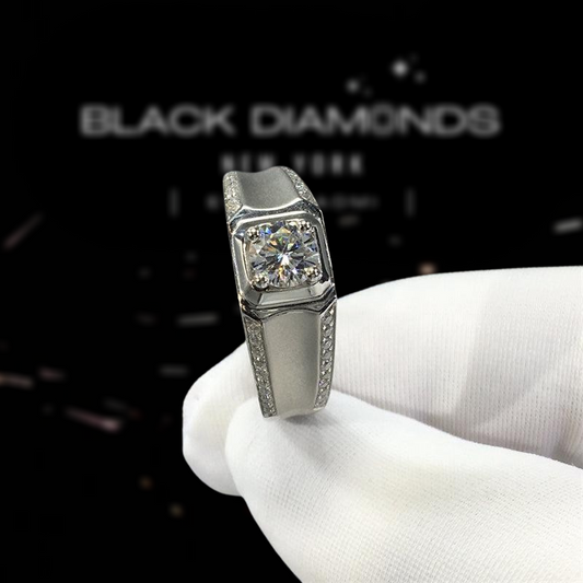 Round Cut 1.0 Ct Diamond Mens Ring