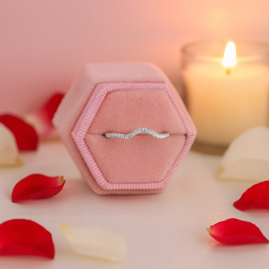 Single Stackable Curve Diamond Ring