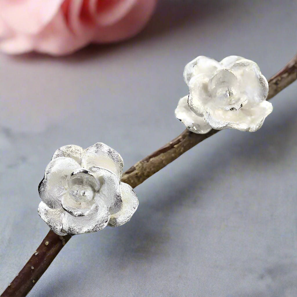 Elegant Vintage Camellia Flower Stud Earrings