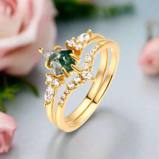 Kite Shaped Green Moss Agate Engagement Ring Set
