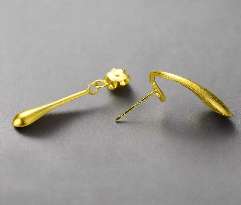 The Fleeting Years Twist Stud Earrings
