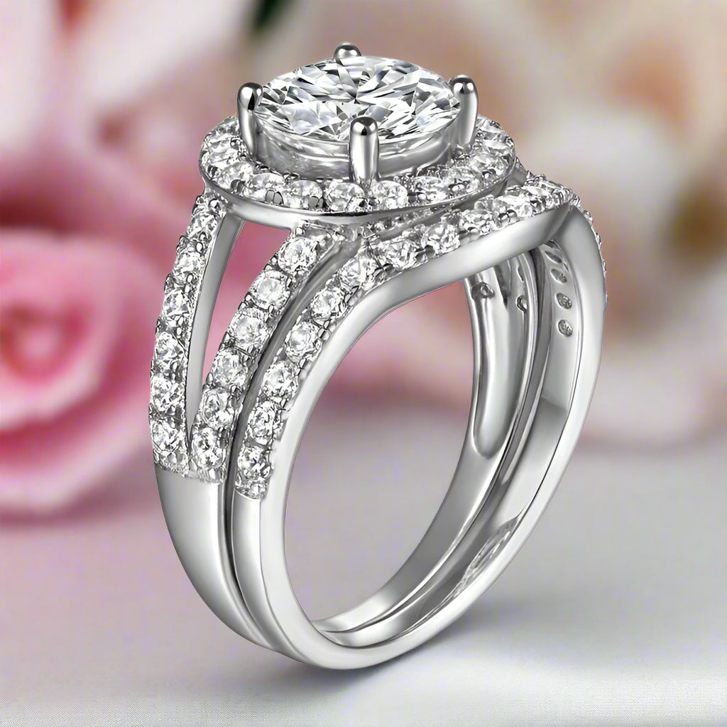 White Gold Split Shank Ring Set 1.5 ct Round Cut Diamond